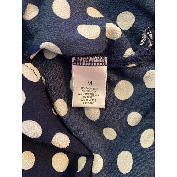 Roz & Ali Blouse Size Medium Navy White Polka Dot Top Ruching Sides Flowy - Picture 9 of 11